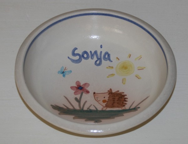 Kinderschale A, Igel mit Namen