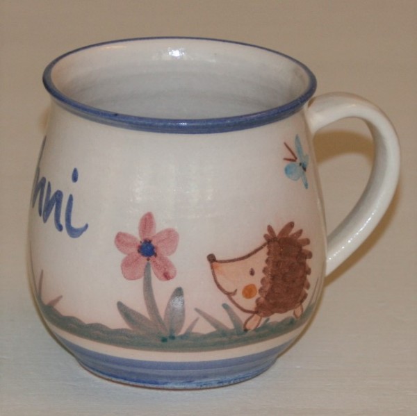 Kindertasse A mit Igel, mit Namen