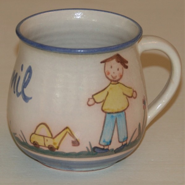 Kindertasse Junge mit Bagger, mit Namen