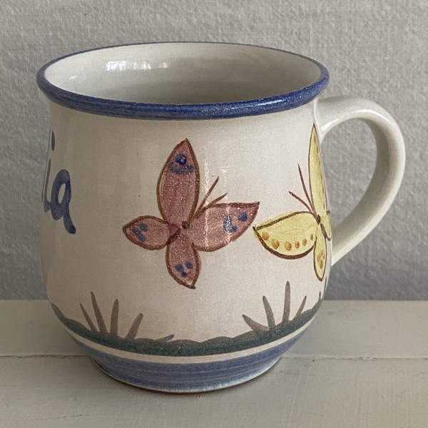 Kindertasse A Schmetterling, mit Namen