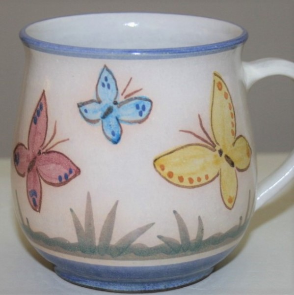 Kindertasse A, Schmetterling