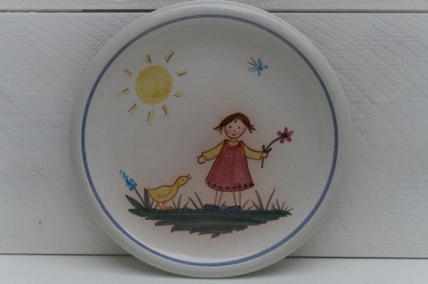 Kinderteller, Mädchen mit Gänschen
