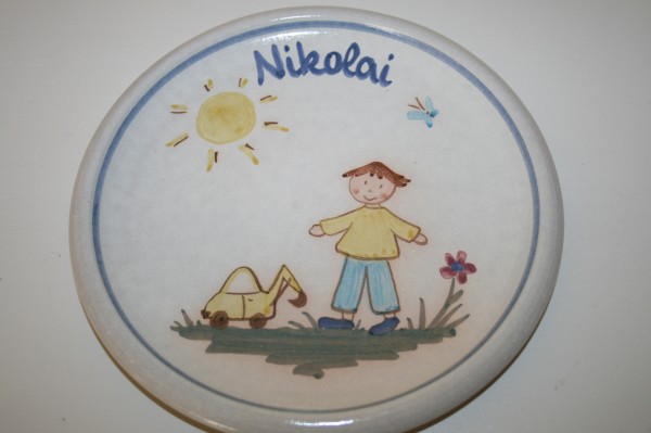 Kinderteller Junge mit Bagger, mit Namen